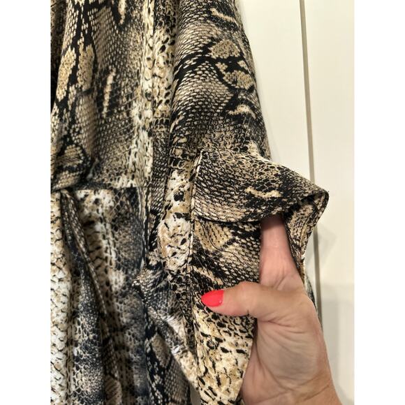 NWT Storia Size Small Snakeskin Dress Mini 3/4 Sleeve Ruched At Waist Party Boho - Picture 4 of 14